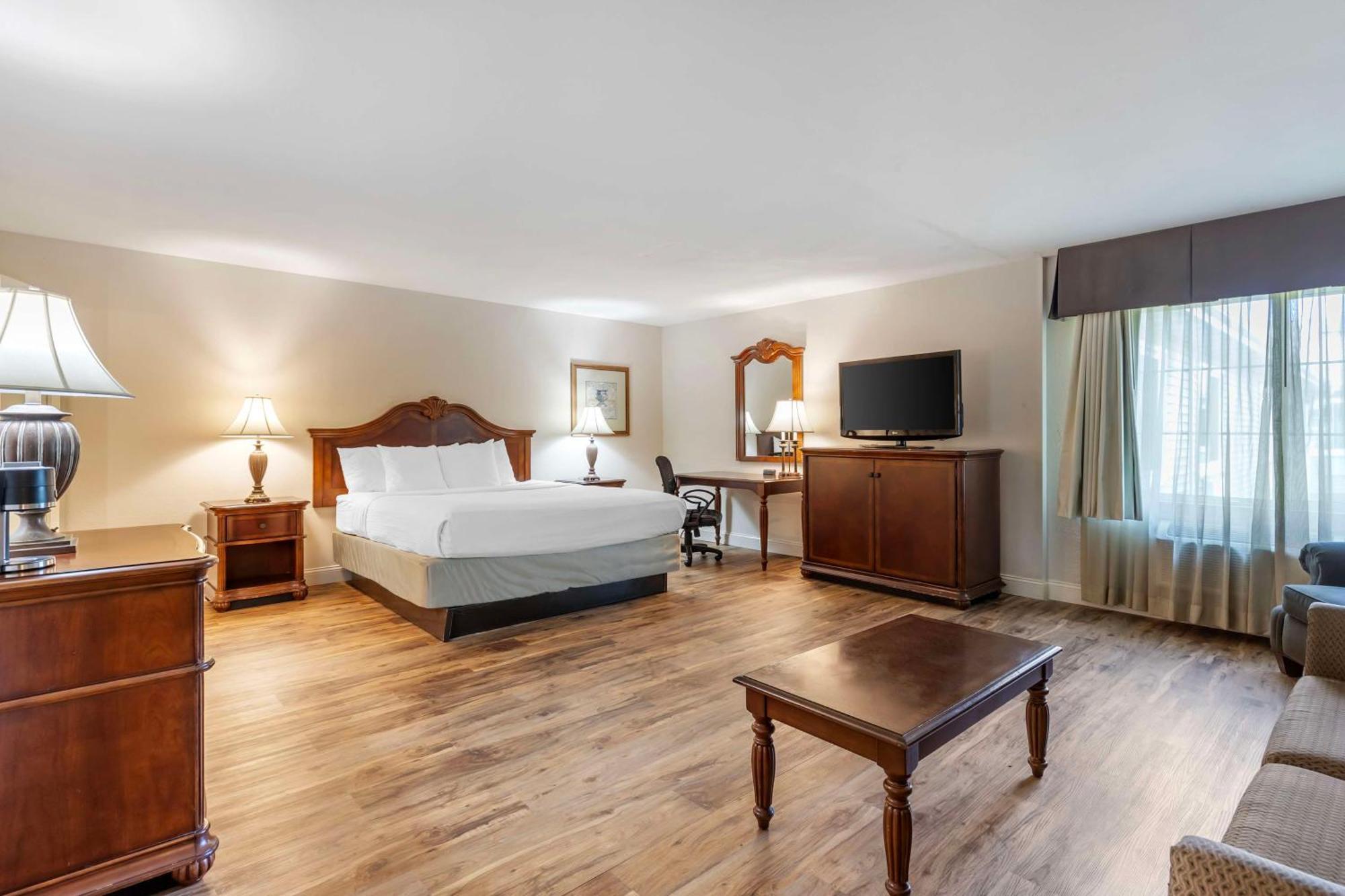 דבנפורט Best Western Plus Steeplegate Inn מראה חיצוני תמונה