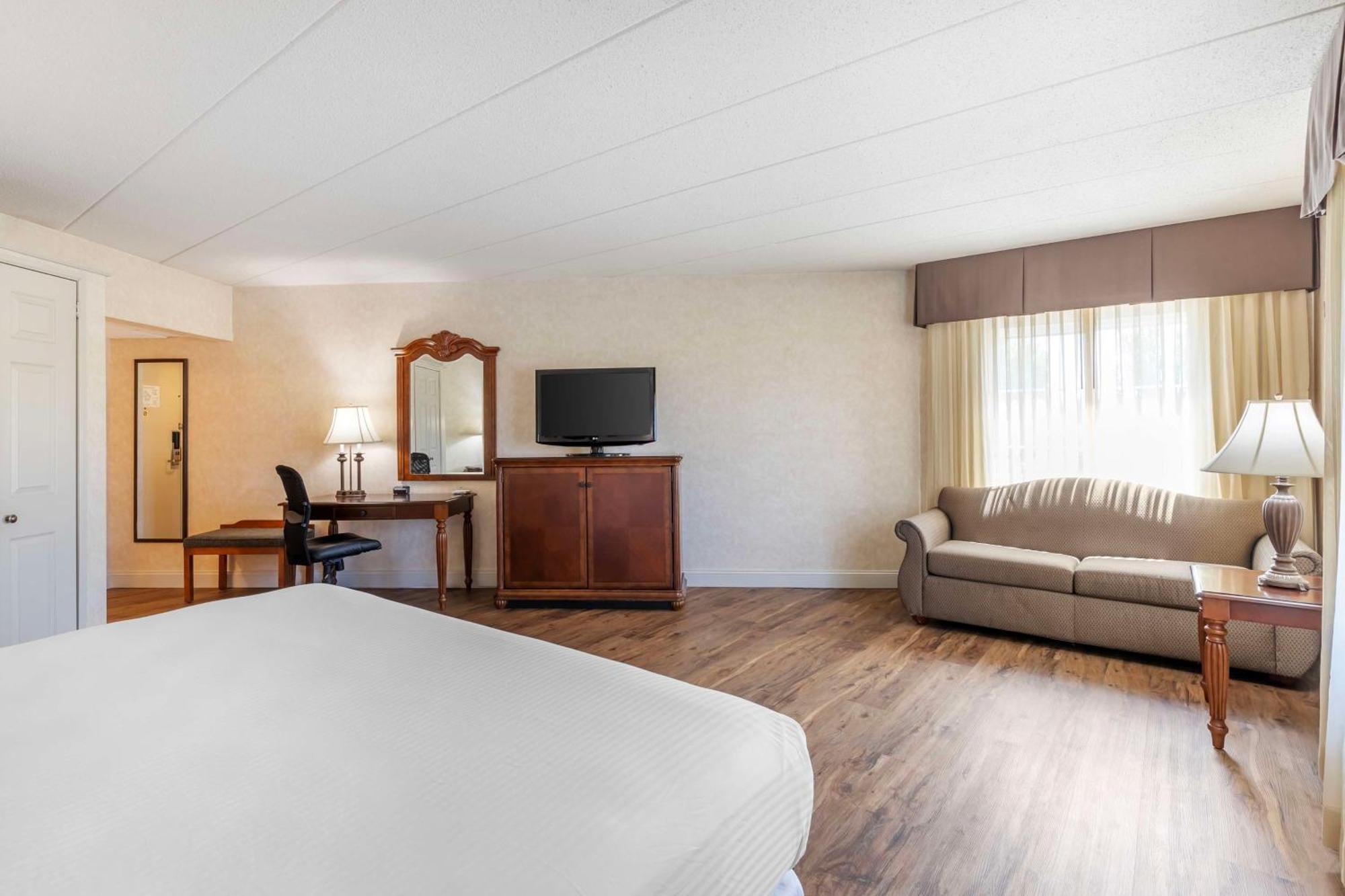 דבנפורט Best Western Plus Steeplegate Inn מראה חיצוני תמונה