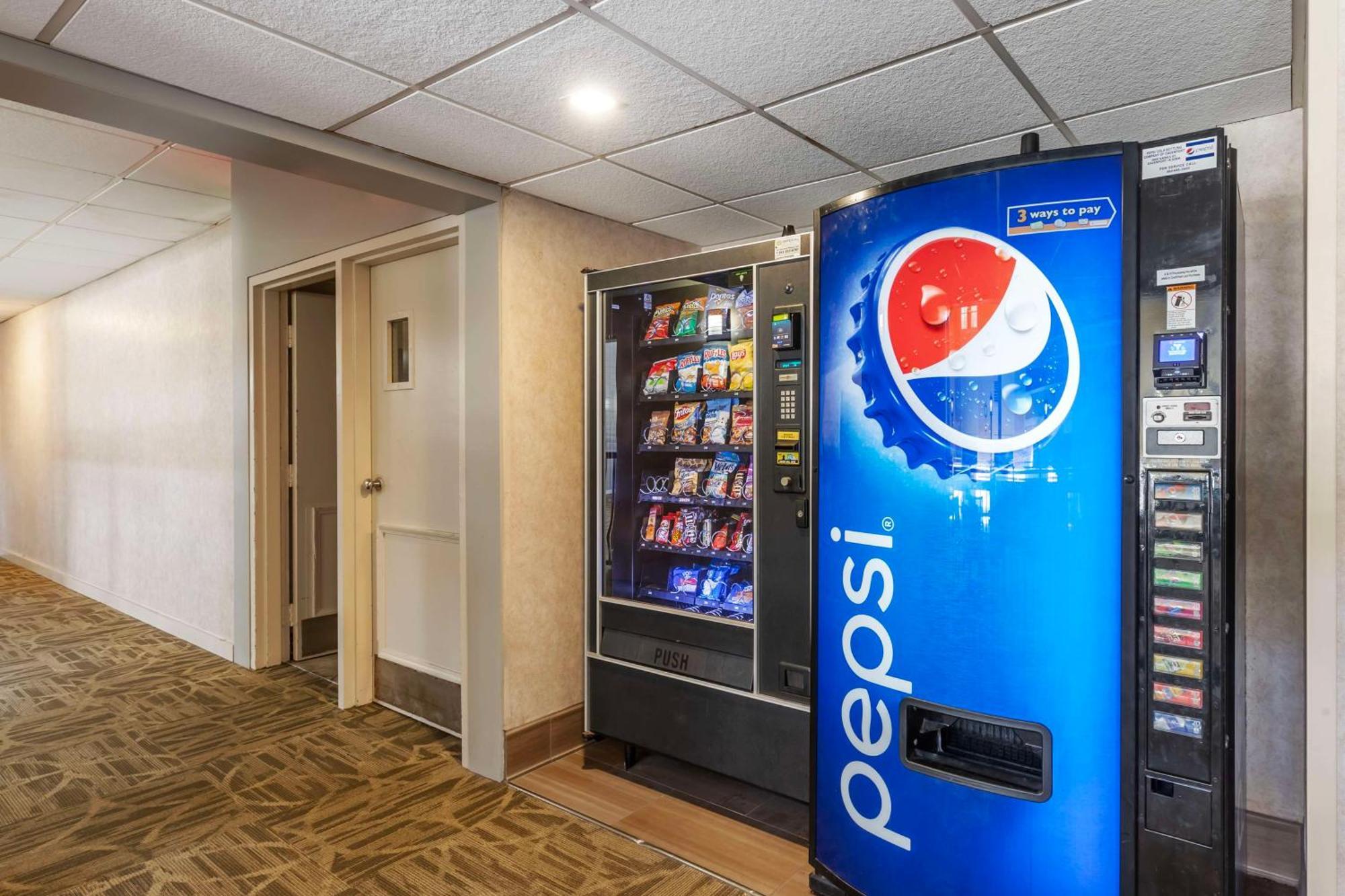 דבנפורט Best Western Plus Steeplegate Inn מראה חיצוני תמונה